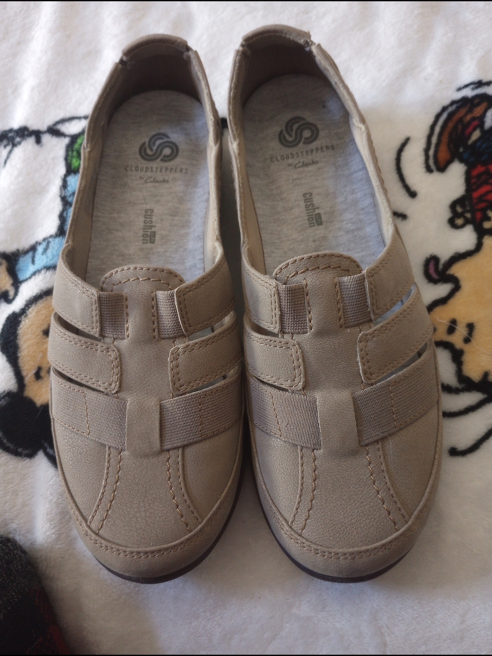 Clarks Cloudsteppers Slip-On Shoes in Taupe